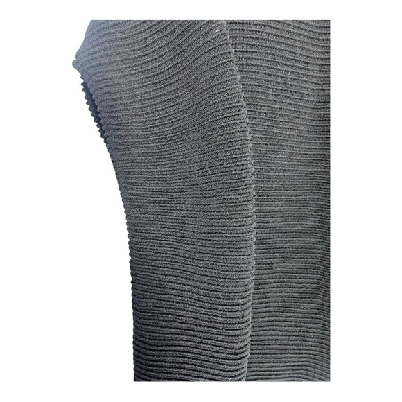 Designer - Sarah Pacini Charcoal Ribbed Knit Top - Picture 5 of 5
